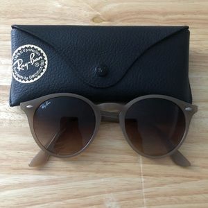 Ray-Ban Sunglasses RB2180